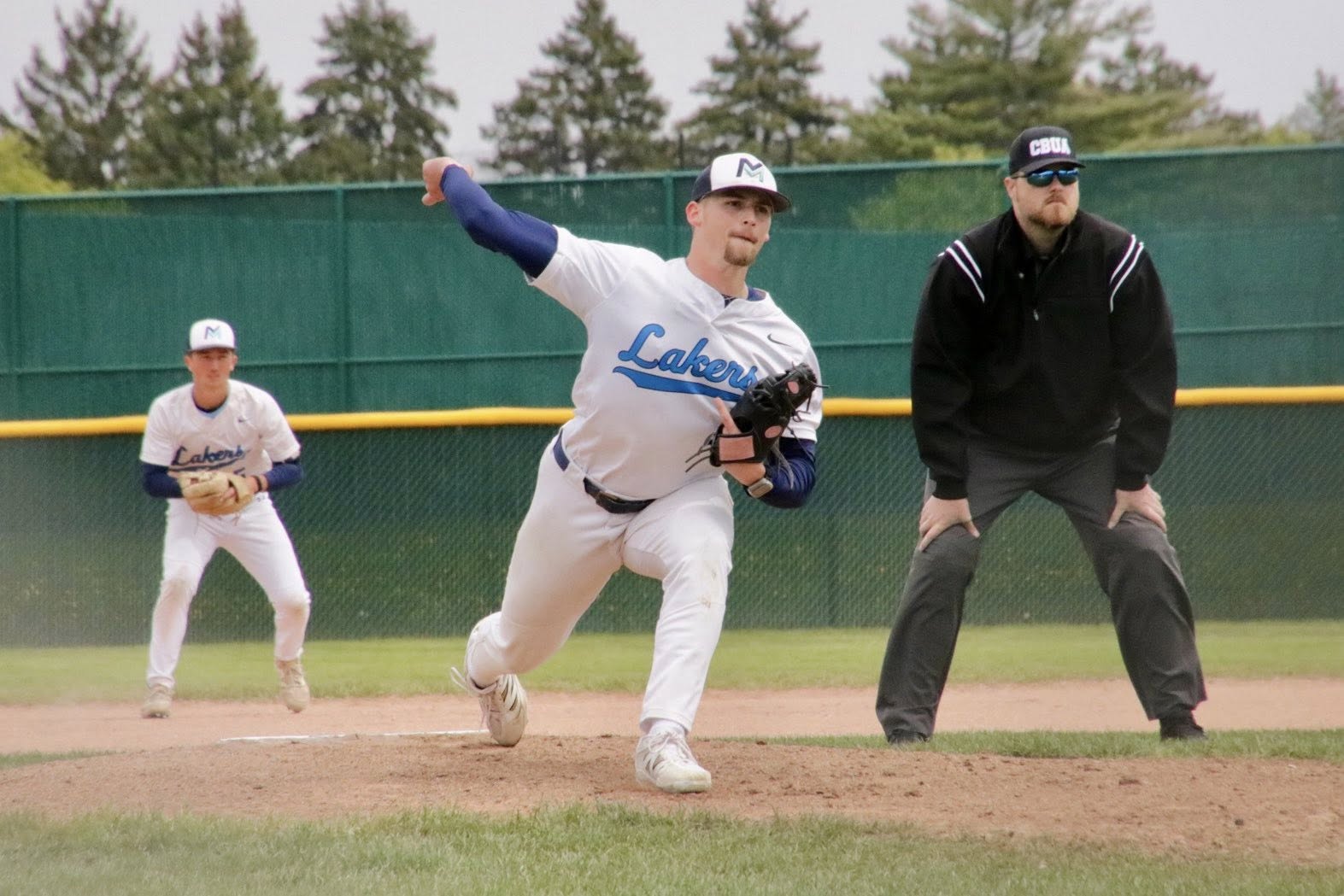 Lakers Baseball Bow Out in Regional